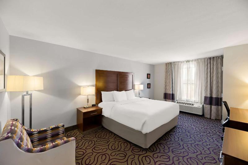 King Room - Disability Access/Non-Smoking image 1