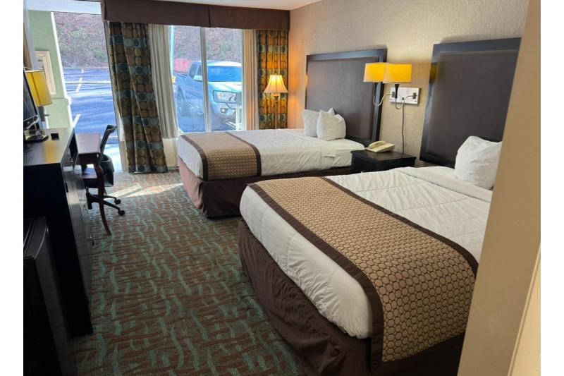 2 Queen Beds Non-Smoking