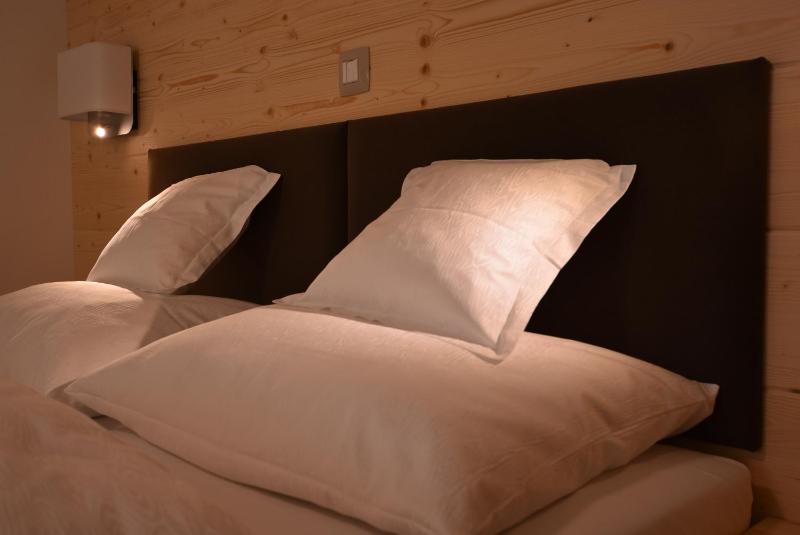 Double Room image 3