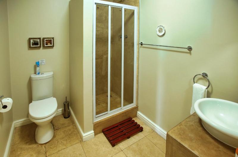 Ellefsen Golf Suite 137 Langebaan 4-sleeper - image 6