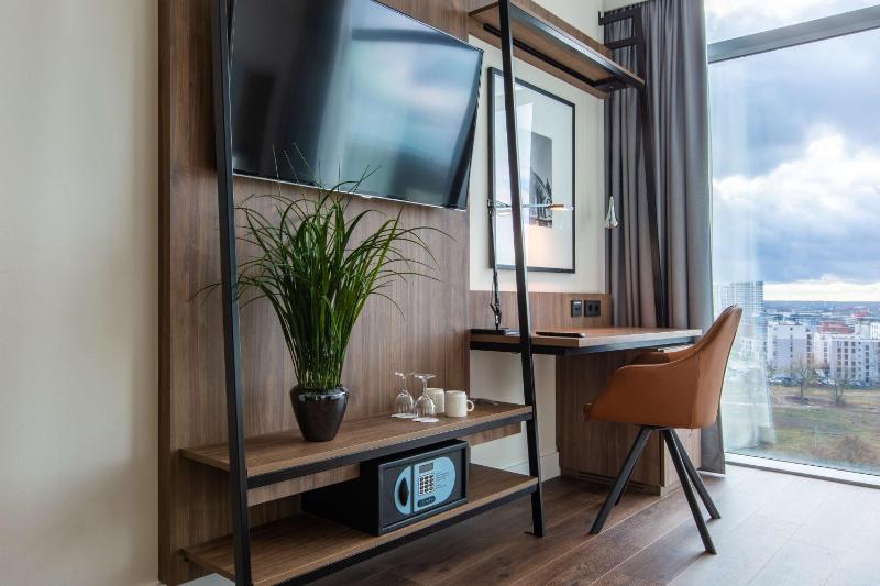 Standard Room image 3