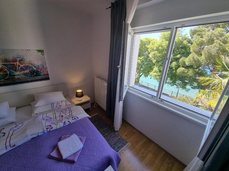 LJUBO V Apartment 10 m from the beach - image 11