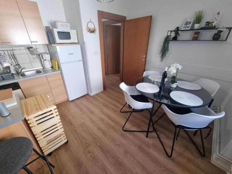 LJUBO V Apartment 10 m from the beach - image 26