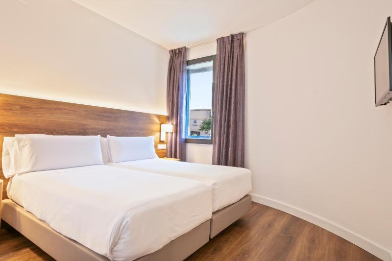 Hotel Acta Azul Barcelona - image 11