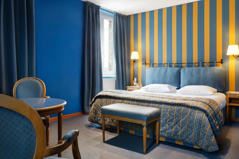 Chambre Tradition Balnéo image 1