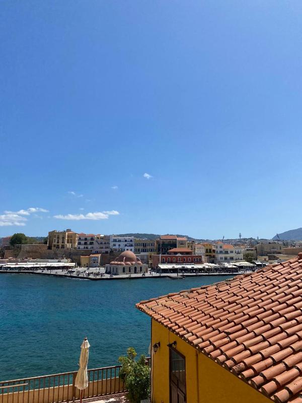 Double Room with Sea View image 3