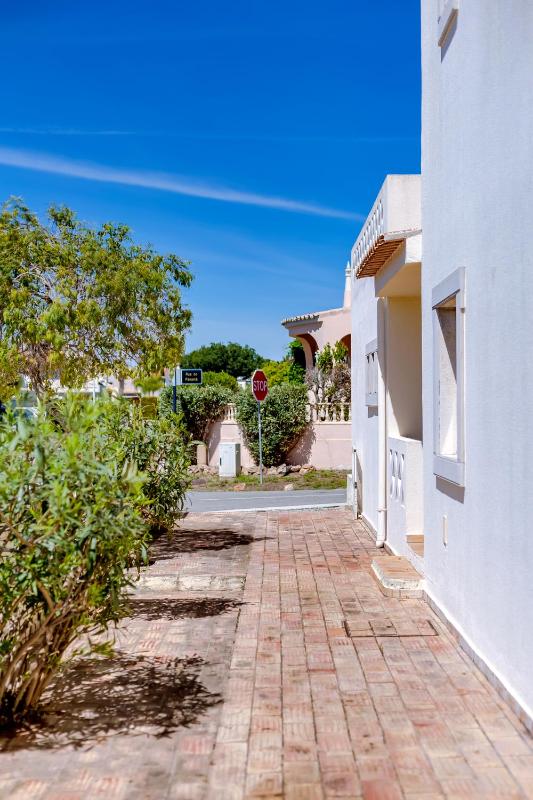 Villa Oliveiras de Vilamoura by The Portuguese Butler - image 27