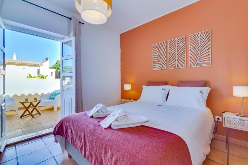 Villa Oliveiras de Vilamoura by The Portuguese Butler - image 42