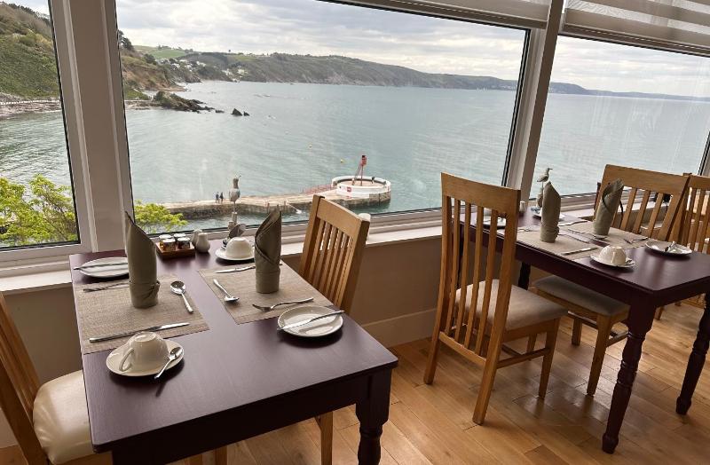 Tamar Room, Deluxe triple, Balcony image 2