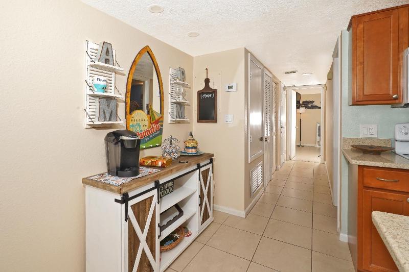 Apartment with Sea View image 4