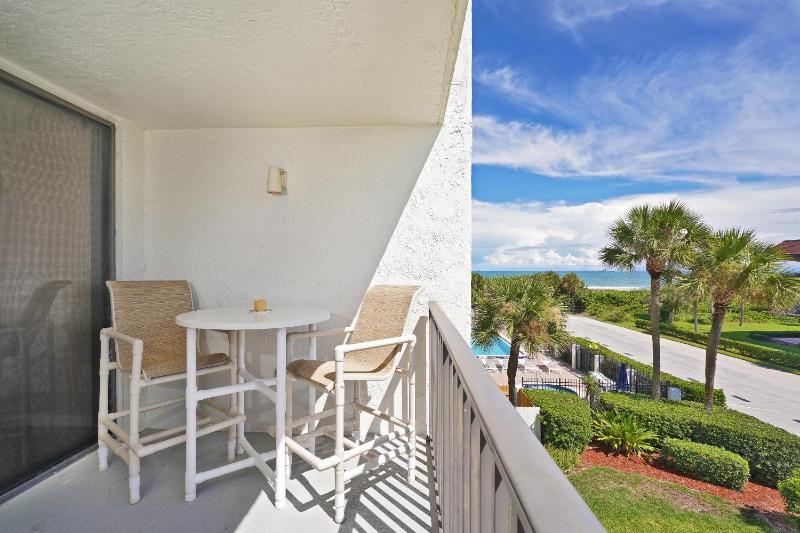 Apartment with Sea View image 2
