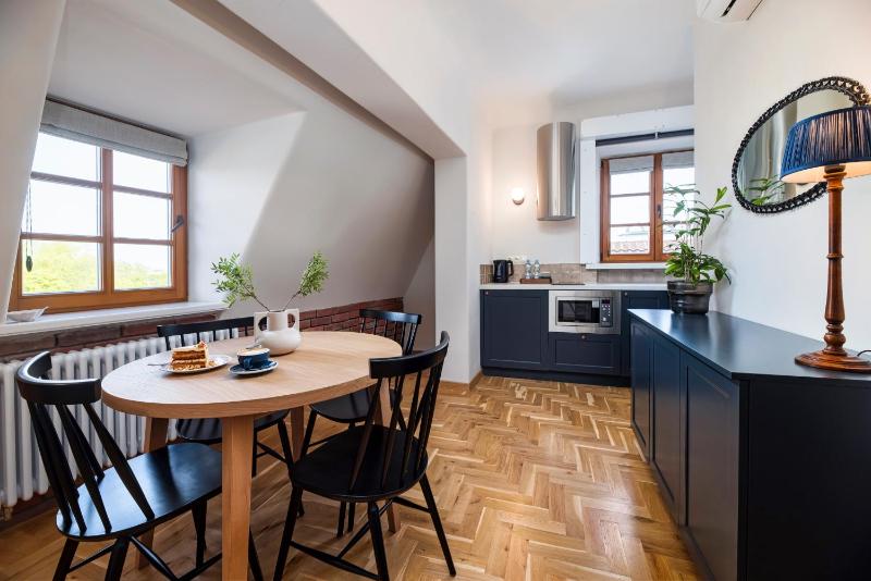 EASY RENT Apartments- Fontana Boutique - image 38
