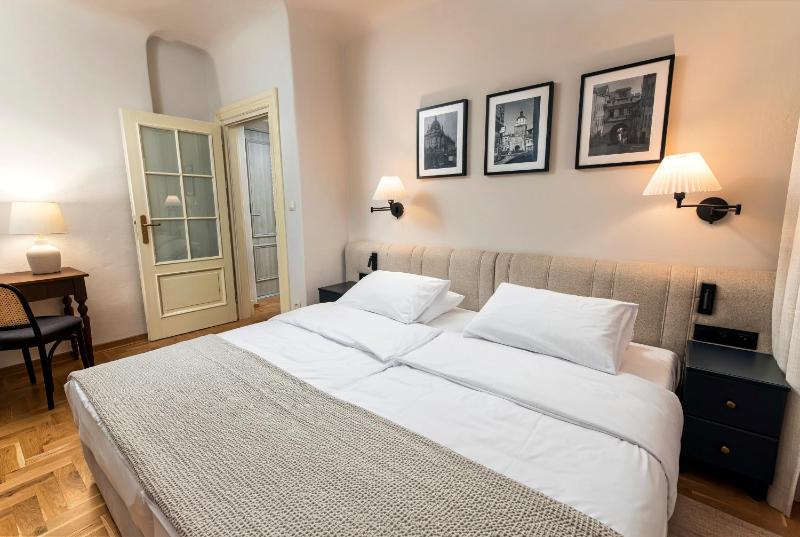EASY RENT Apartments- Fontana Boutique - image 45