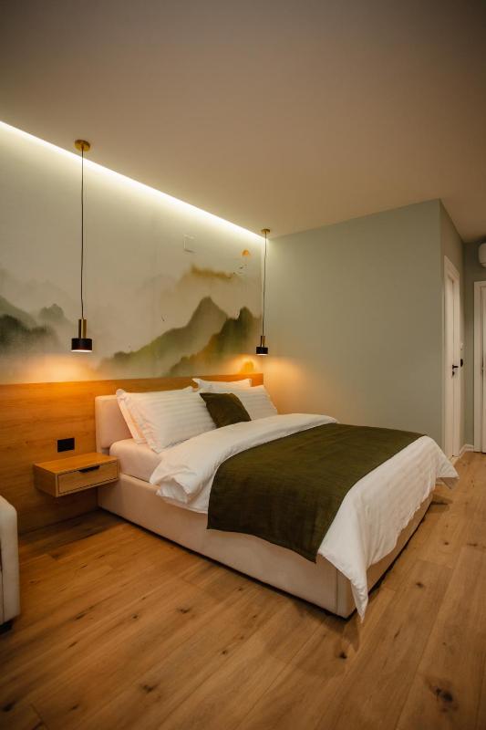 Oro Inn Hotel - image 10