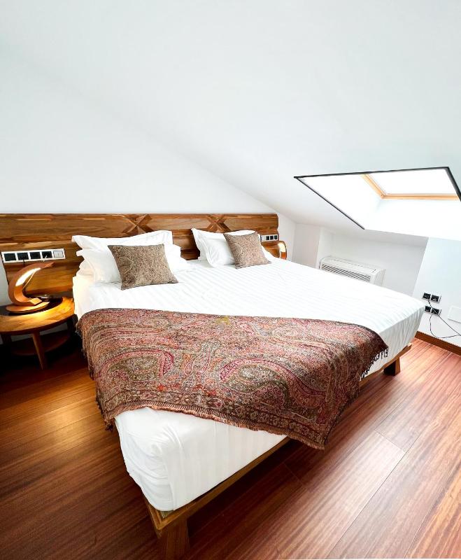 Duplex Deluxe Double  Room  image 2