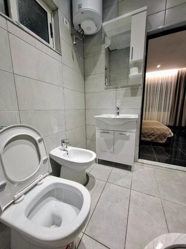 CityCenterHotel Shkoder - image 12