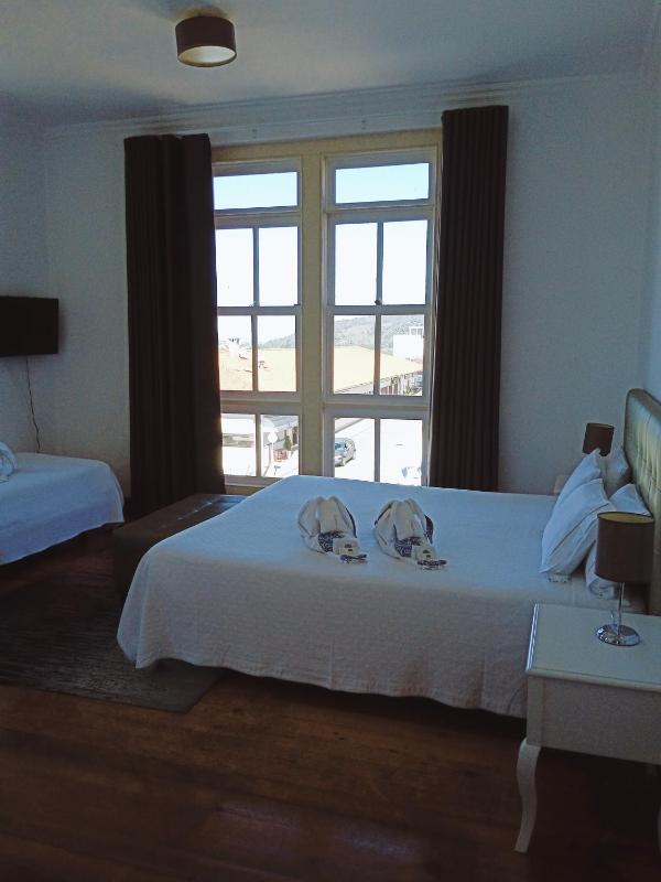 Double Room image 2