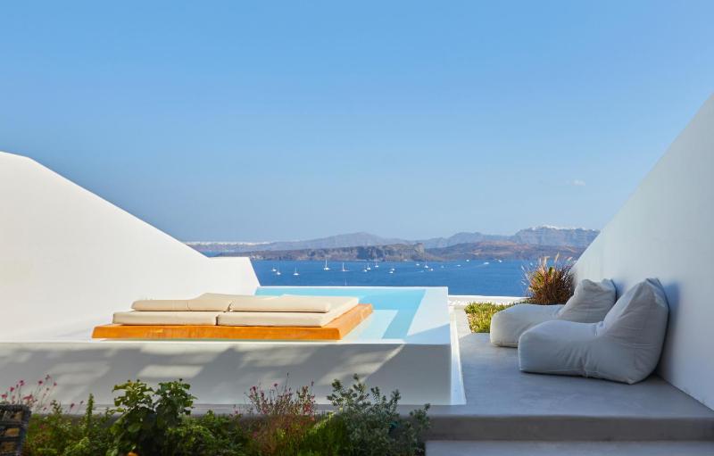 Signature Suite with Absolute-Infinity Heated Private Pool image 3