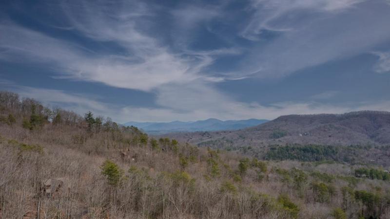 Out of Office Inn - image 7