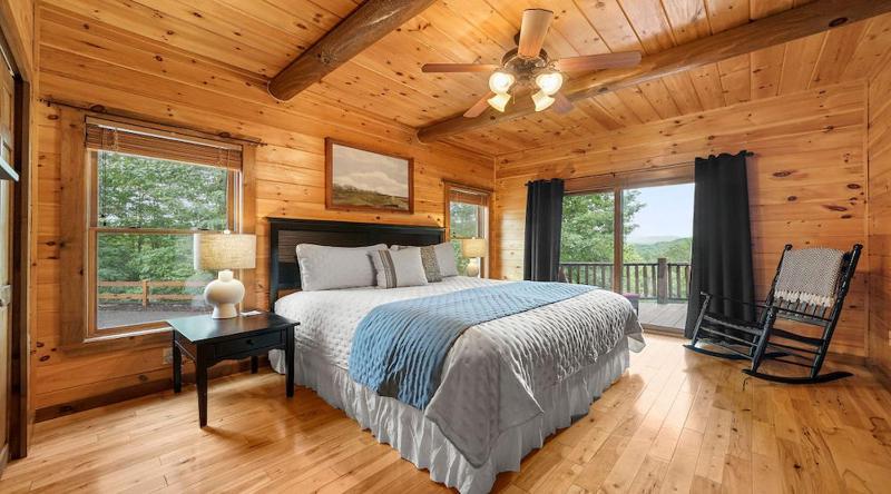 Overlook Cabin - image 6