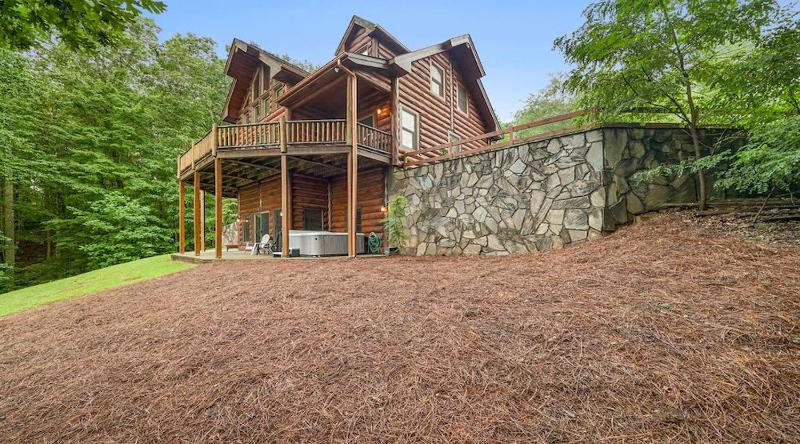 Overlook Cabin - image 33