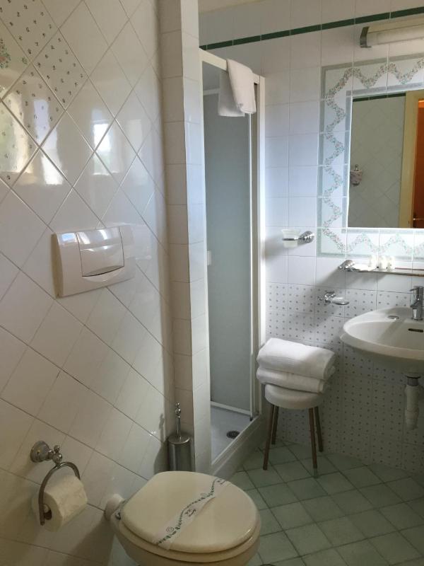 Double or Twin Room with Sea View image 3