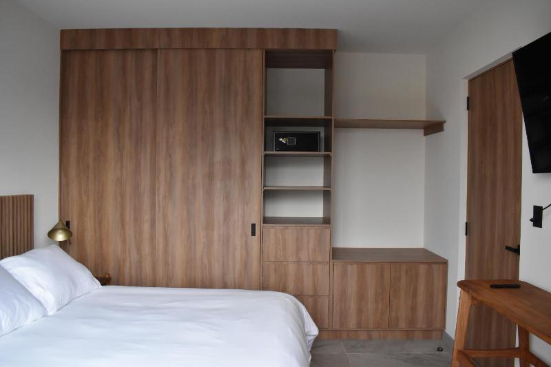 Tanat Art Apartments - image 29