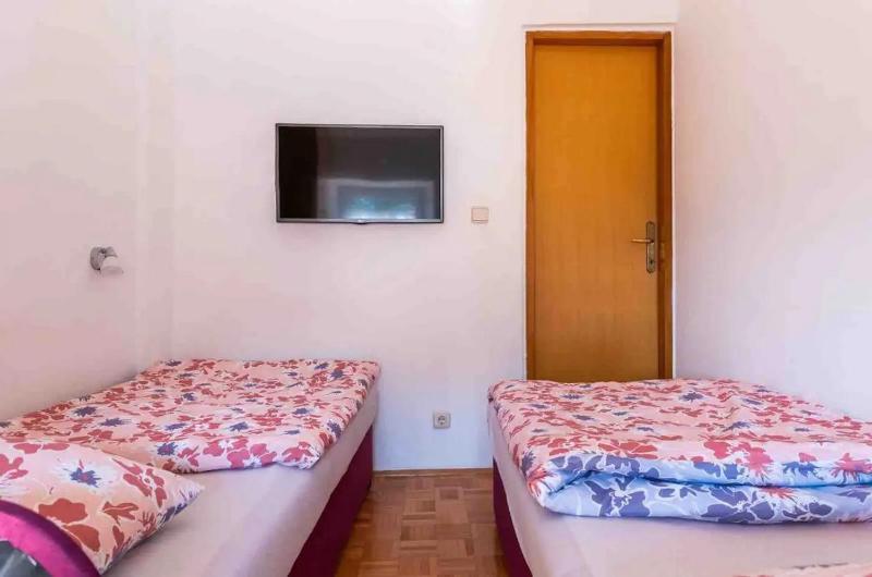 Apartments by the sea Cavtat Dubrovnik - 23017 - image 10
