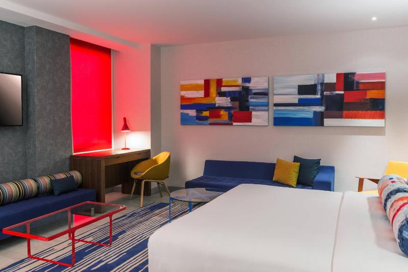 Breezy Suite, Suite, 1 King image 3
