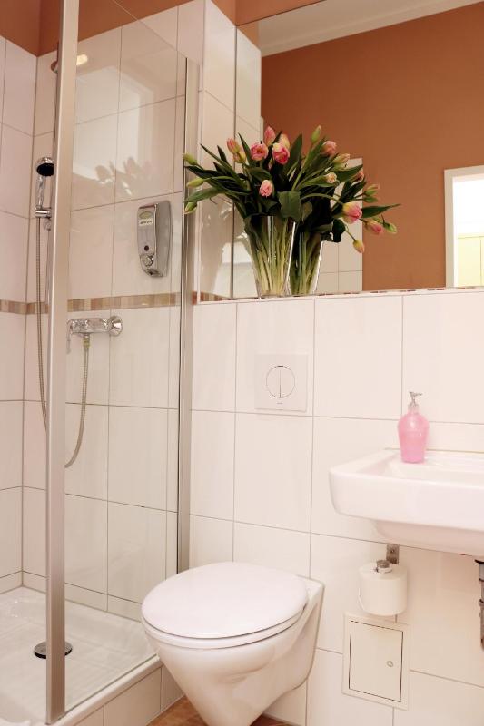 Superior Single Room image 3