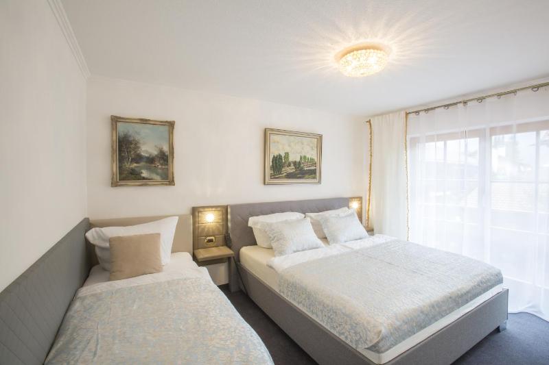 Golden GaPa Central Apartment 4 - image 3