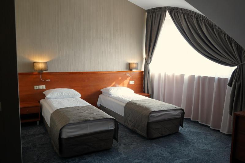 Comfort Triple Room image 1