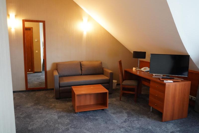 Comfort Triple Room image 3