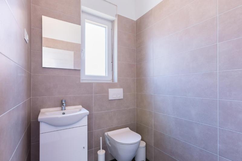 Villa Aria - family friendly in Pula for 6 people with private swimming pool - image 37