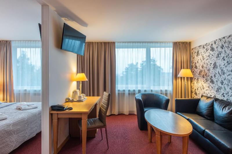 Suite image 3