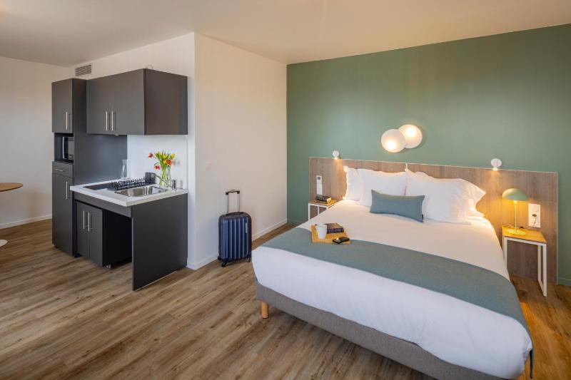All Suites Appart Hôtel - Le Havre Centre - Les docks - image 25