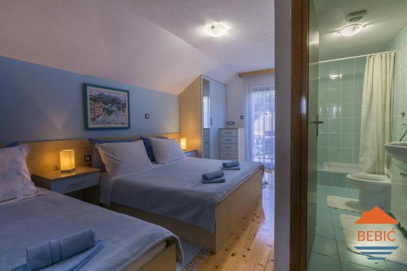 One-Bedroom Chalet image 1