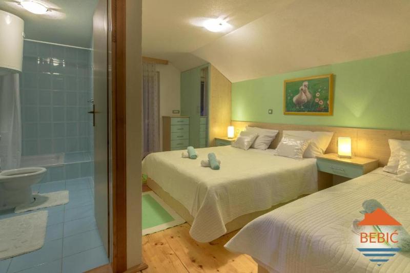 One-Bedroom Chalet image 1