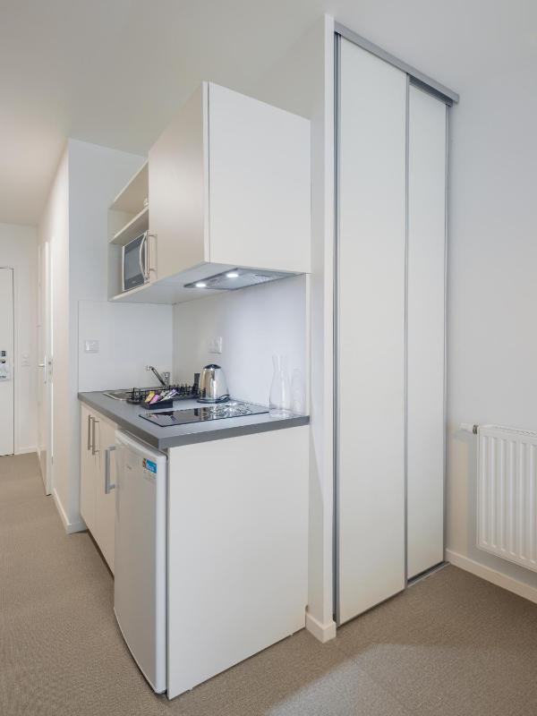 All Suites Appart Hôtel - Le Havre Centre - Les docks - image 21