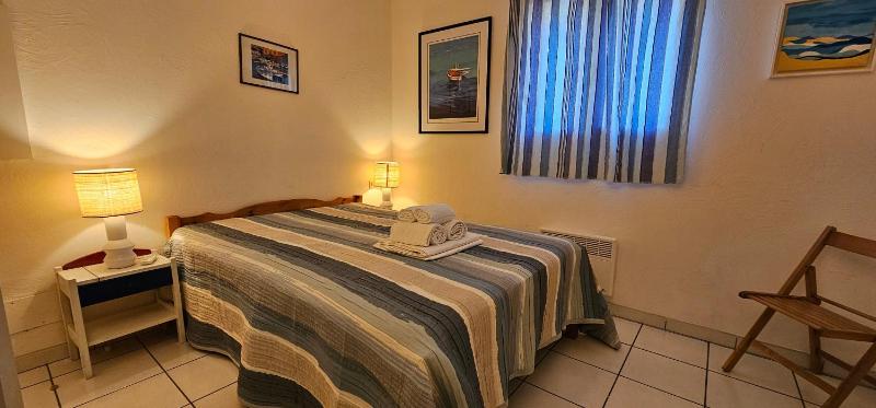 Two-Bedroom Apartment with Air conditioning image 4