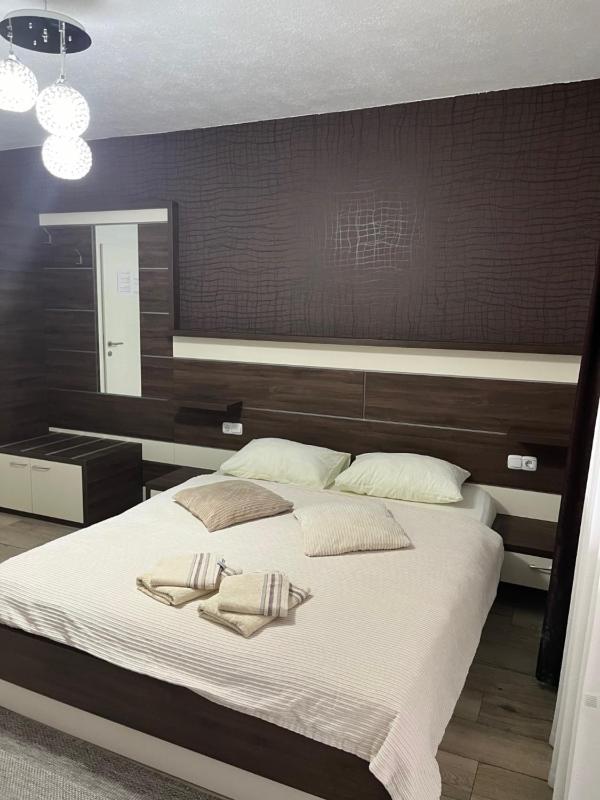 Superior Double Room with Patio image 1
