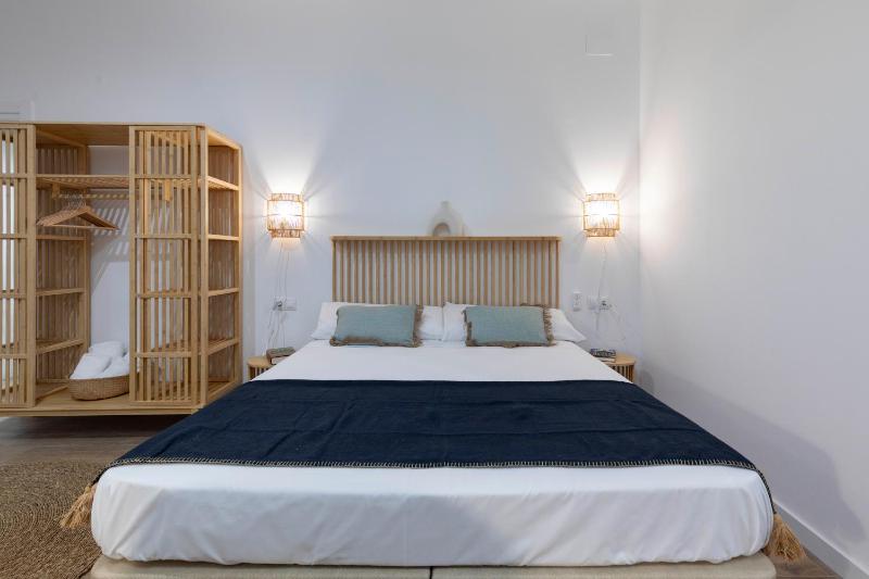 Travel Habitat Mediterranean Suites - image 7