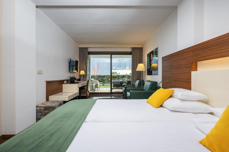 Deluxe Junior Suite image 3