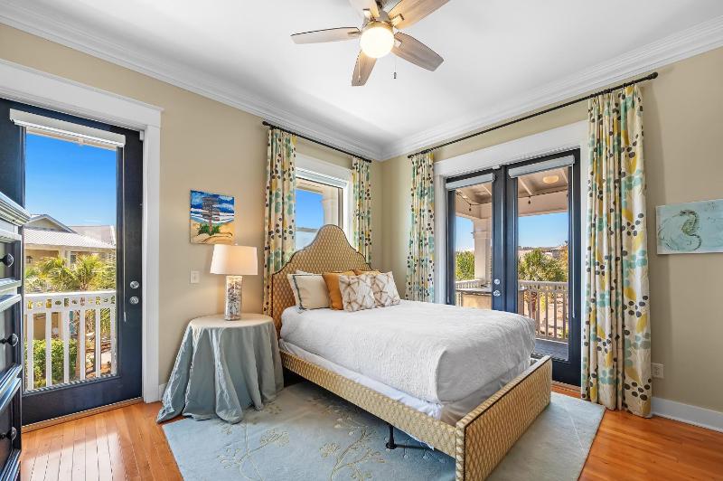 Sugar Beach Cottage - image 24