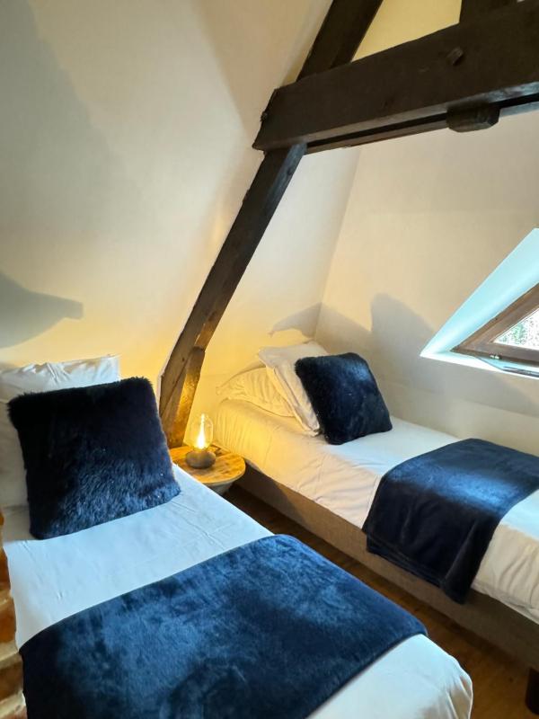 Two-Bedroom House image 1