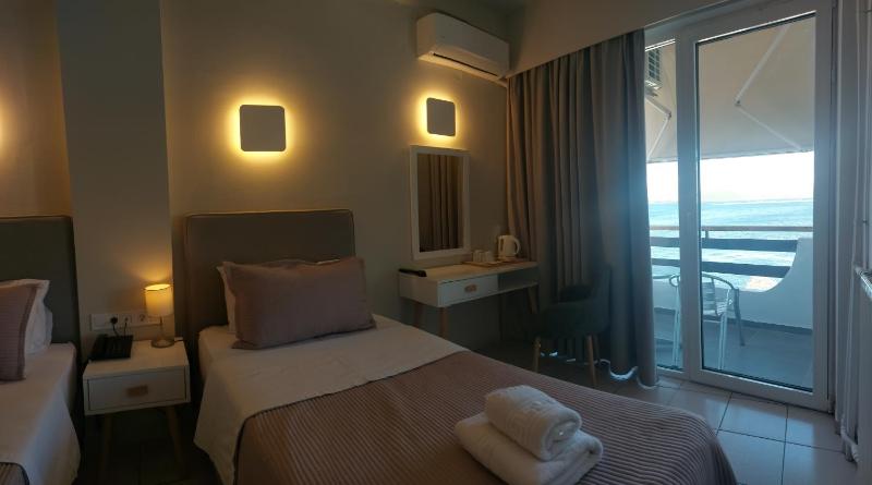 Hotel Avra - image 23