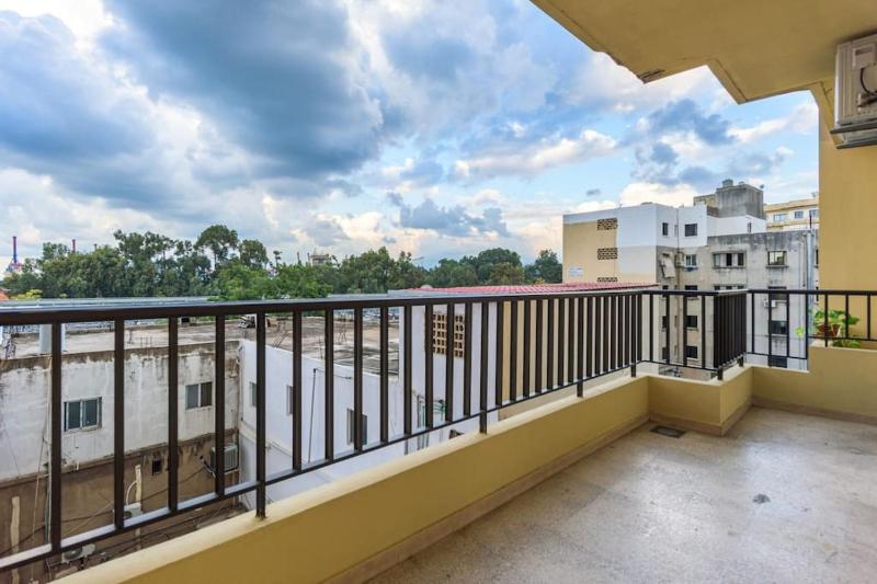 Perla's 2-BR Apt in Mar Mikhael - image 12