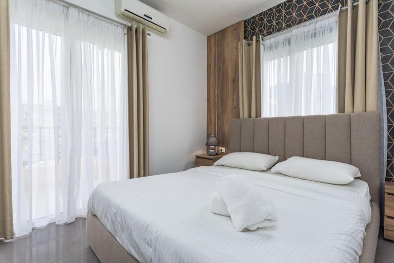 Luna 2-BR in Mar Mikhael - image 7