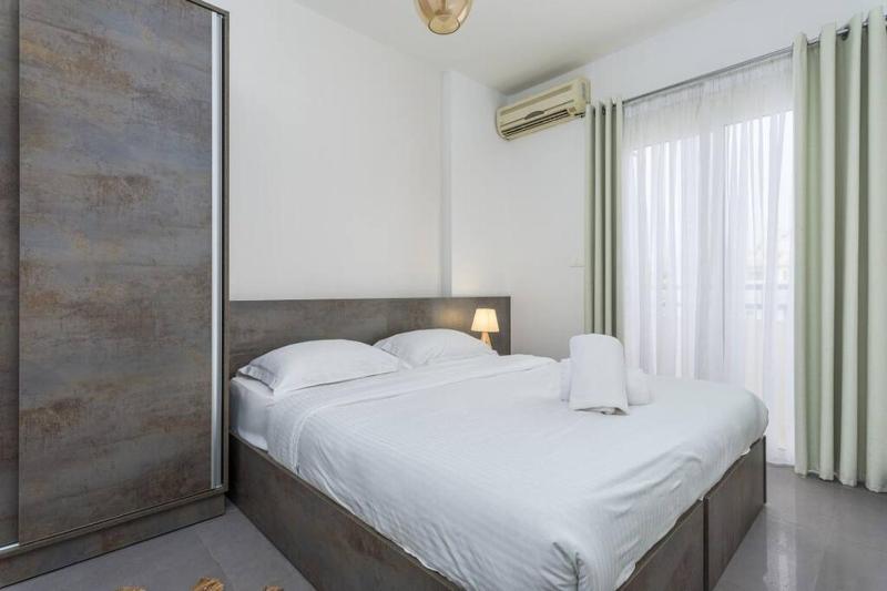 Luna 2-BR in Mar Mikhael - image 16