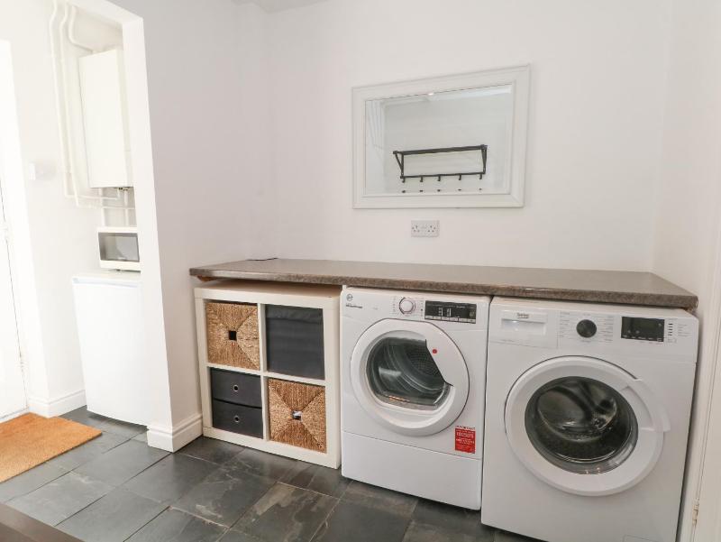 Poplar Farm Studio - image 18